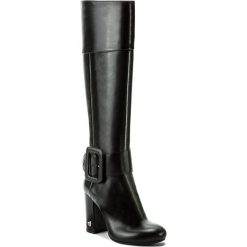 Kozaki TWINSET - Stivale CA7TAE Nero 00006. Czarne kozaki damskie Twinset, z aplikacjami, ze skóry, bez obcasa, bez zapięcia. W wyprzedaży za 989.00 zł.