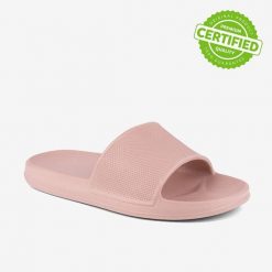 Klapki damskie Coqui Tora - lekkie, antypoślizgowe. Czerwone klapki damskie Coqui, bez wzorów, z materiału, bez obcasa, bez zapięcia. Za 116.99 zł.