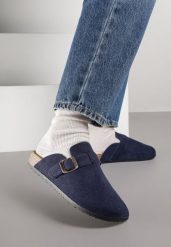 Granatowe Klapki Ozdobione Klamrą na Pasku Zelevelis. Niebieskie klapki damskie Renee, bez wzorów, z jeansu, eleganckie, bez obcasa, na obcasie, bez zapięcia. Za 69.99 zł.