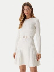 Guess Sukienka dzianinowa W5BK68 Z2YJ2 Écru Slim Fit. Sukienki damskie Guess, xxl, z aplikacjami, z dzianiny, bez kołnierzyka, bez ramiączek. Za 439.99 zł.
