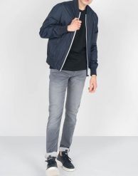 Invicta Kurtka "Bomber" | 4431804 | Mężczyzna | Biały, Granatowy. Białe kurtki męskie Invicta, m, bez wzorów, z poliamidu, bez kaptura. W wyprzedaży za 299.00 zł.