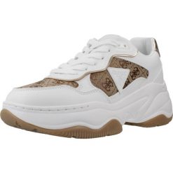 Buty GUESS FLTHP4 FAL12 Brązowy. Brązowe obuwie trekkingowe damskie Guess, z syntetyku, bez zapięcia. W wyprzedaży za 513.40 zł.