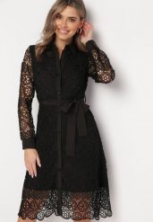 Czarna Koszulowa Rozkloszowana Sukienka Midi z Paskiem i Ozdobną Koronką oraz Guzikami Casuva. Czarne sukienki damskie Born2be, na imprezę, m, bez wzorów, z bawełny, eleganckie, bez kołnierzyka, bez ramiączek, midi, koszulowe. Za 84.99 zł.