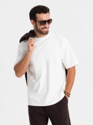 Męski bawełniany t-shirt LOOSE FIT z okrągłym dekoltem – kremowy V2 OM-TSBC-0234 - XXL. Białe t-shirty męskie Ombre Clothing, l, bez wzorów, z bawełny, bez kołnierzyka, bez ramiączek. Za 77.99 zł.