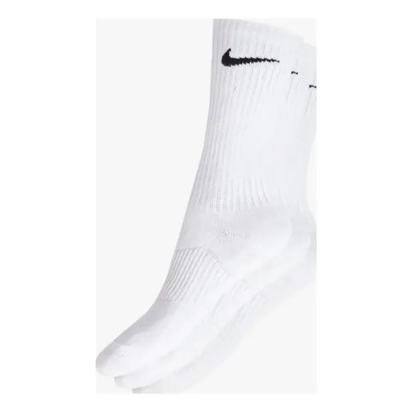 Nike Skarpety 3Ppk Crew White , biały, rozmiar M. Białe skarpetki damskie Nike, bez wzorów, z bawełny. Za 39.99 zł.