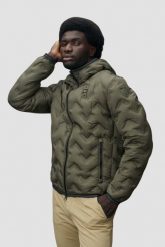 BLAUER Zielona kurtka męska Pier Short Jackets. Zielone kurtki męskie Blauer USA, l, bez wzorów, z poliamidu, bez kaptura. W wyprzedaży za 809.99 zł.