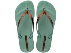 Klapki plażowe Ipanema Anat Connect 83648 BD706. Zielone klapki damskie Ipanema, na lato, bez wzorów, z gumy, bez obcasa, bez zapięcia. Za 98.59 zł.