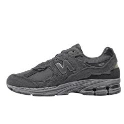 Buty do chodzenia dla dorosłych New Balance 2002R Protection Pack Phantom. Czarne obuwie sportowe damskie New Balance, bez wzorów, bez zapięcia, trekkingowe. W wyprzedaży za 840.05 zł.