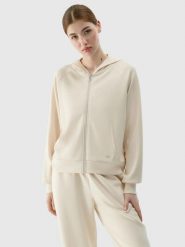 BLUZA DRESOWA DAMSKA 4F ROZPINANA Z KAPTUREM XS TSWSF1577 KOLOR BEŻOWY. Brązowe bluzy damskie 4F, l, bez wzorów, z dresówki, klasyczne, bez ramiączek, z kapturem. Za 199.99 zł.