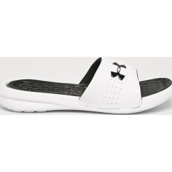 Under Armour - Klapki. Białe klapki damskie Under Armour, bez wzorów, z gumy, bez obcasa, na obcasie, bez zapięcia. W wyprzedaży za 99.90 zł.