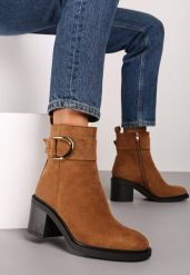 Brązowe Botki na Obcasie w Stylu Sztybletów Ozdobione Klamrą Irilisae. Brązowe botki damskie Born2be, bez wzorów, z jeansu, eleganckie, bez obcasa, na obcasie, bez zapięcia. Za 139.99 zł.
