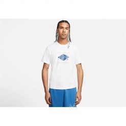 Koszulka sportowa męska Nike Air Jordan Flight Essential Crew. Białe koszulki sportowe męskie Nike, m, bez wzorów, bez ramiączek. Za 248.00 zł.