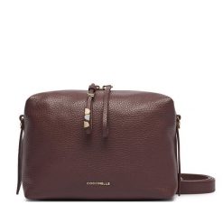Torebka Coccinelle. Czerwone listonoszki damskie Coccinelle, bez wzorów, bez dodatków. Za 1,149.00 zł.