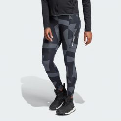 Legginsy Terrex Multi Printed. Czarne legginsy damskie Adidas, bez wzorów, z materiału. Za 329.00 zł.