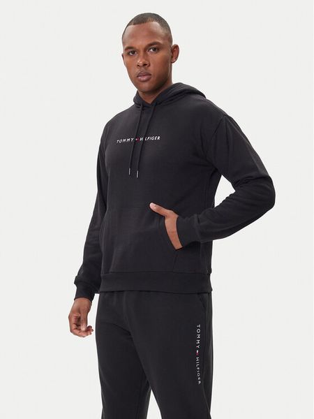 Tommy Hilfiger Bluza UM0UM03665 Czarny Regular Fit. Czarne bluzy męskie Tommy Hilfiger, m, bez wzorów, z bawełny, bez ramiączek, bez kaptura. Za 255.99 zł.