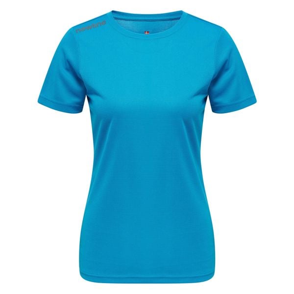 Koszulka damska Newline core functional. Niebieskie bluzki damskie Newline, xs, bez wzorów, sportowe, bez kołnierzyka, bez ramiączek. Za 132.00 zł.